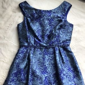 Donna Ricco Blue Sleeveless Knee Lenght Dress Size 6